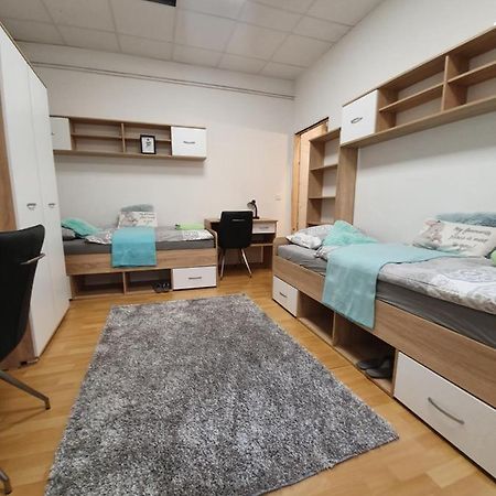 Maribor City Center Minidorm Apartment Eksteriør bilde
