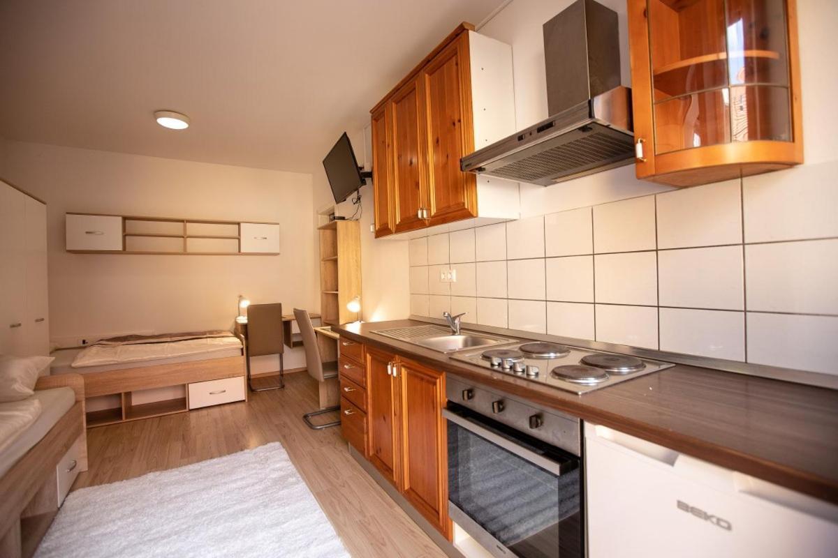 Maribor City Center Minidorm Apartment Eksteriør bilde