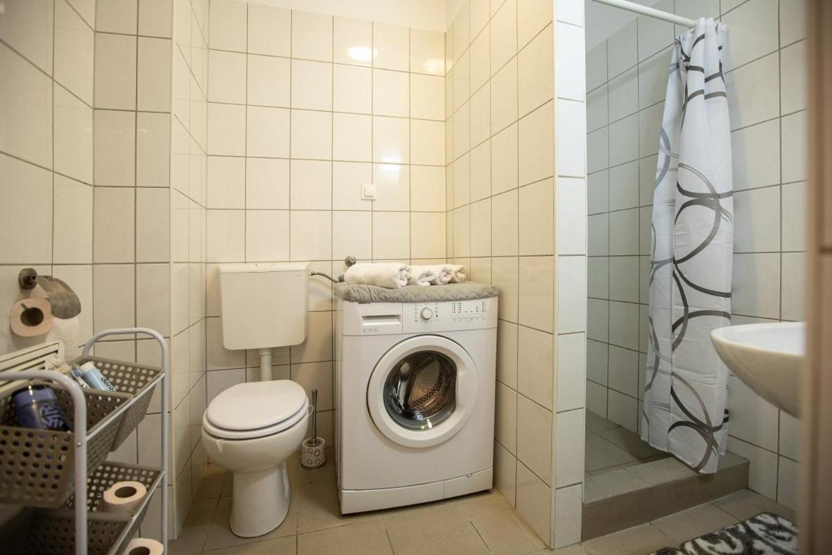 Maribor City Center Minidorm Apartment Eksteriør bilde