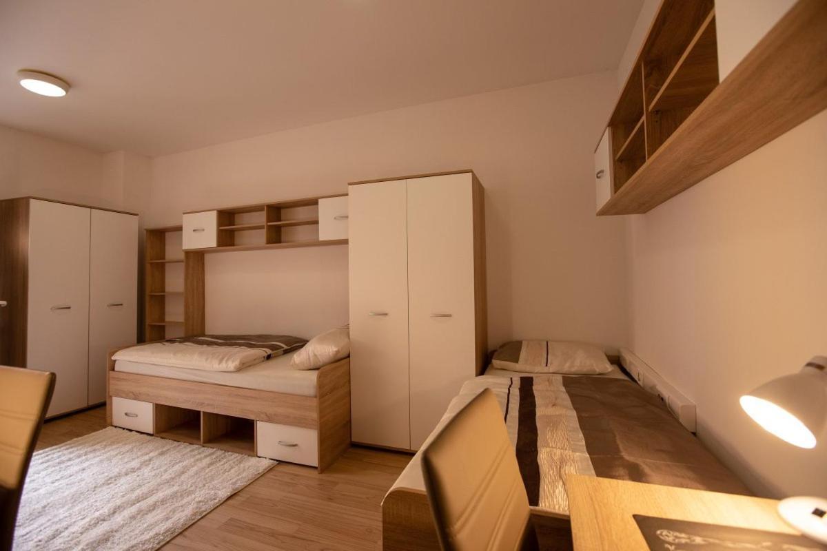 Maribor City Center Minidorm Apartment Eksteriør bilde